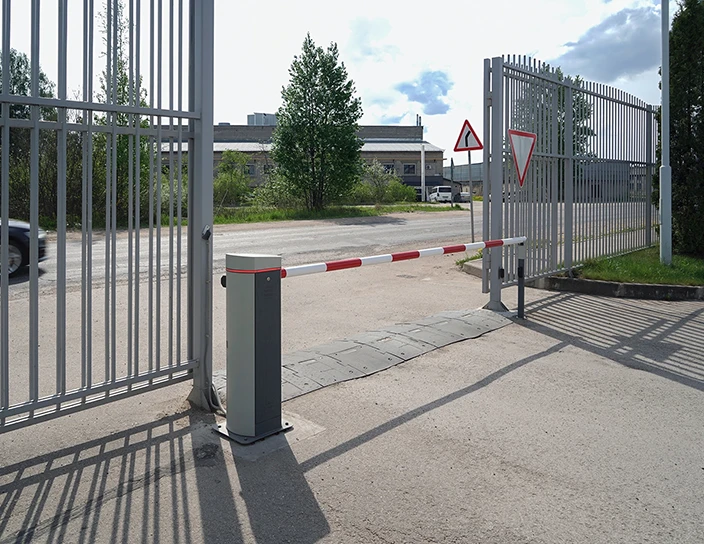 Шлагбаум GS04, завод PERCo, Псков