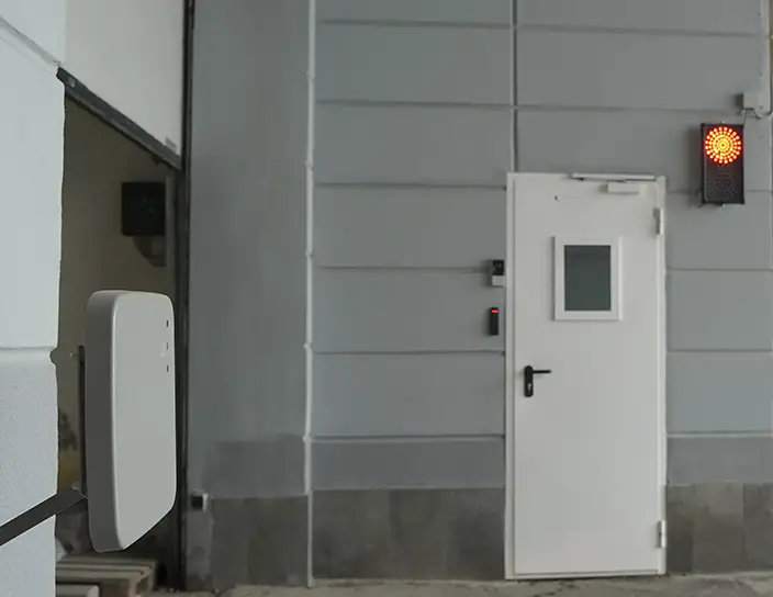 Считыватель серии IR, считыватель дальнего действия IR10.1, бизнес-центр «Мидланд Плаза», Москва