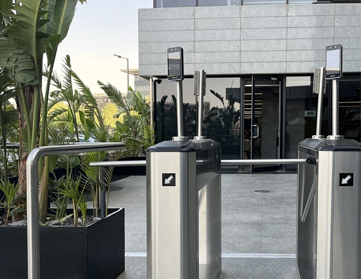 Тумбовые турникеты-триподы TTD-08A, головной офис компании Elsewedy Electric, Египет