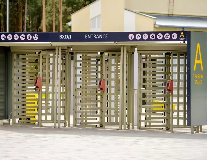 Полноростовые роторные турникеты RTD-15, стадион «Борисов-Арена», Беларусь