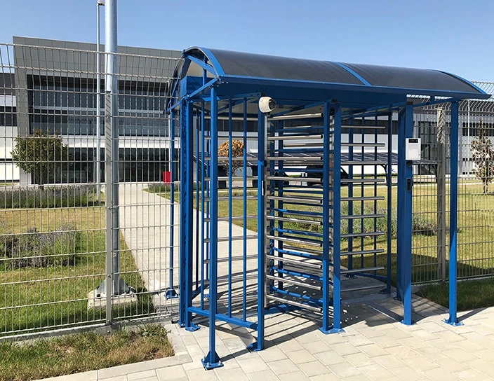 Полноростовый роторный турникет RTD-20, Завод ZF Friedrichshafen AG, Сербия