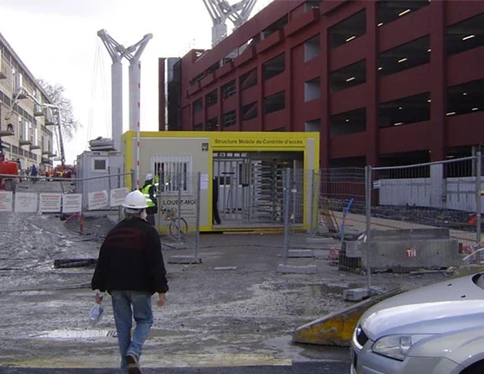 Полноростовые турникеты RTD-15, полноростовые калитки WHD-15, строительная площадка компании Canvas, Франция