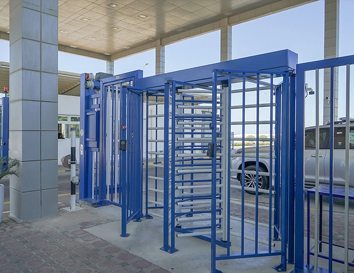 Полноростовый роторный сдвоенный турникет RTD-20, завод по производству удобрений OMIFCO, Оман