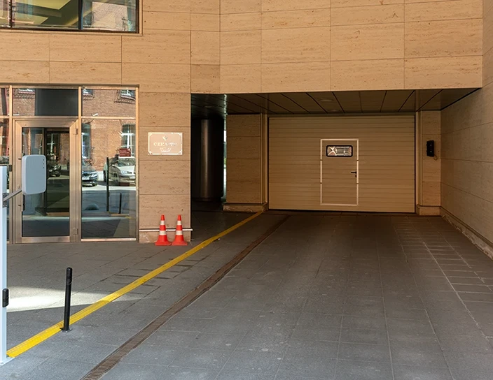 Считыватель дальнего действия IR10, бизнес-центр «Сенатор», Санкт-Петербург