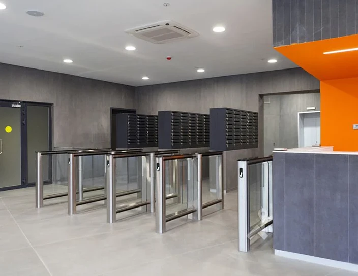 Скоростные проходы ST-01, жилой комплекс «Мосфильмовский», Москва