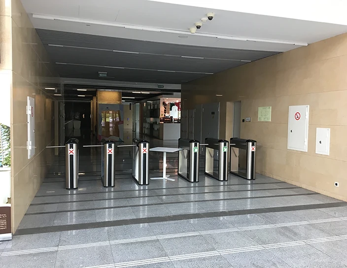 Тумбовые турникеты-триподы TB01.1, Российский Международный Олимпийский Университет, Сочи