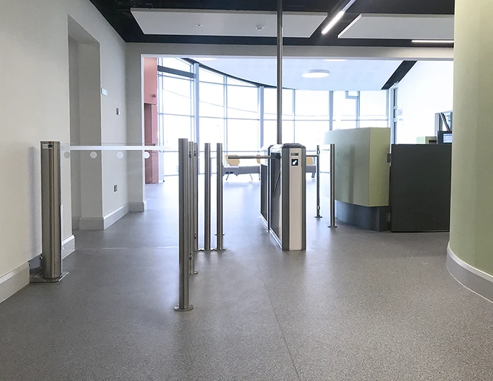 Тумбовый турникет TTR-08A. Спортивно-развлекательный центр Leisure Complex at Lough Lannagh, Ирландия