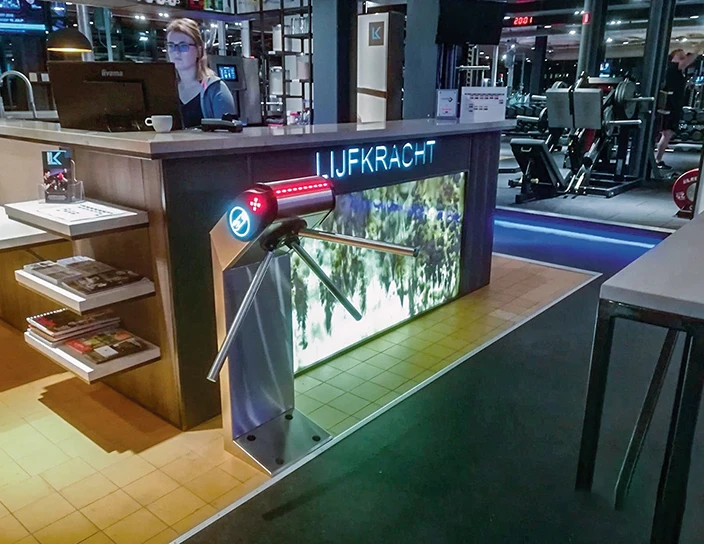 Турникет-трипод TTR-08А, фитнес-клуб Lijfkracht, Нидерланды